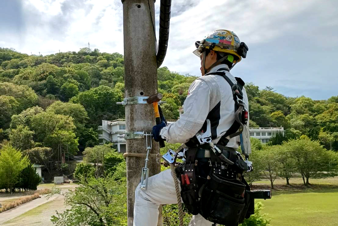 携帯電話基地局電源供給工事
