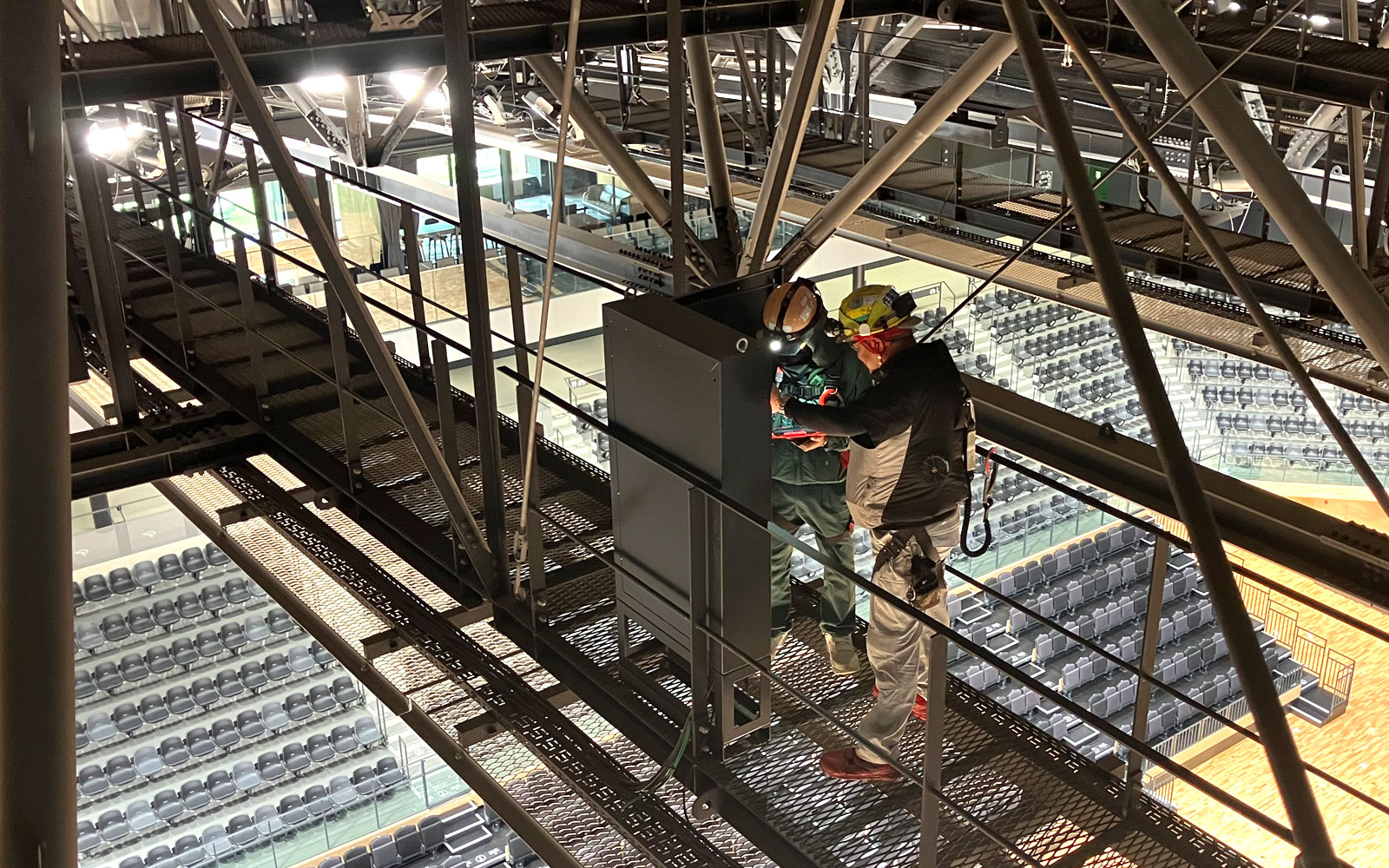 2026年7月31日スポーツ施設整備運営事業に伴う電気設備工事が完了しました